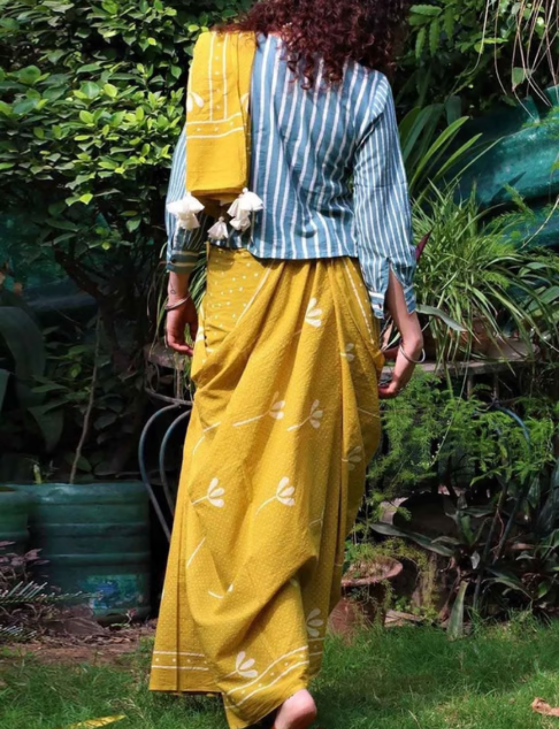 Buy Yellow cotton printed saree 