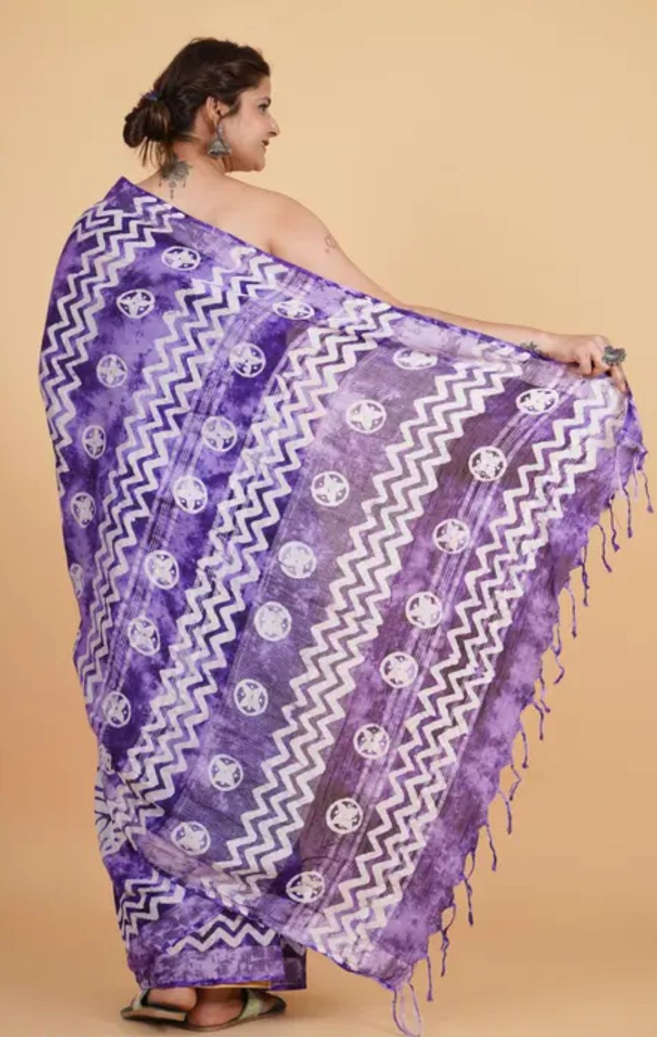 Buy Purple batik printed saree