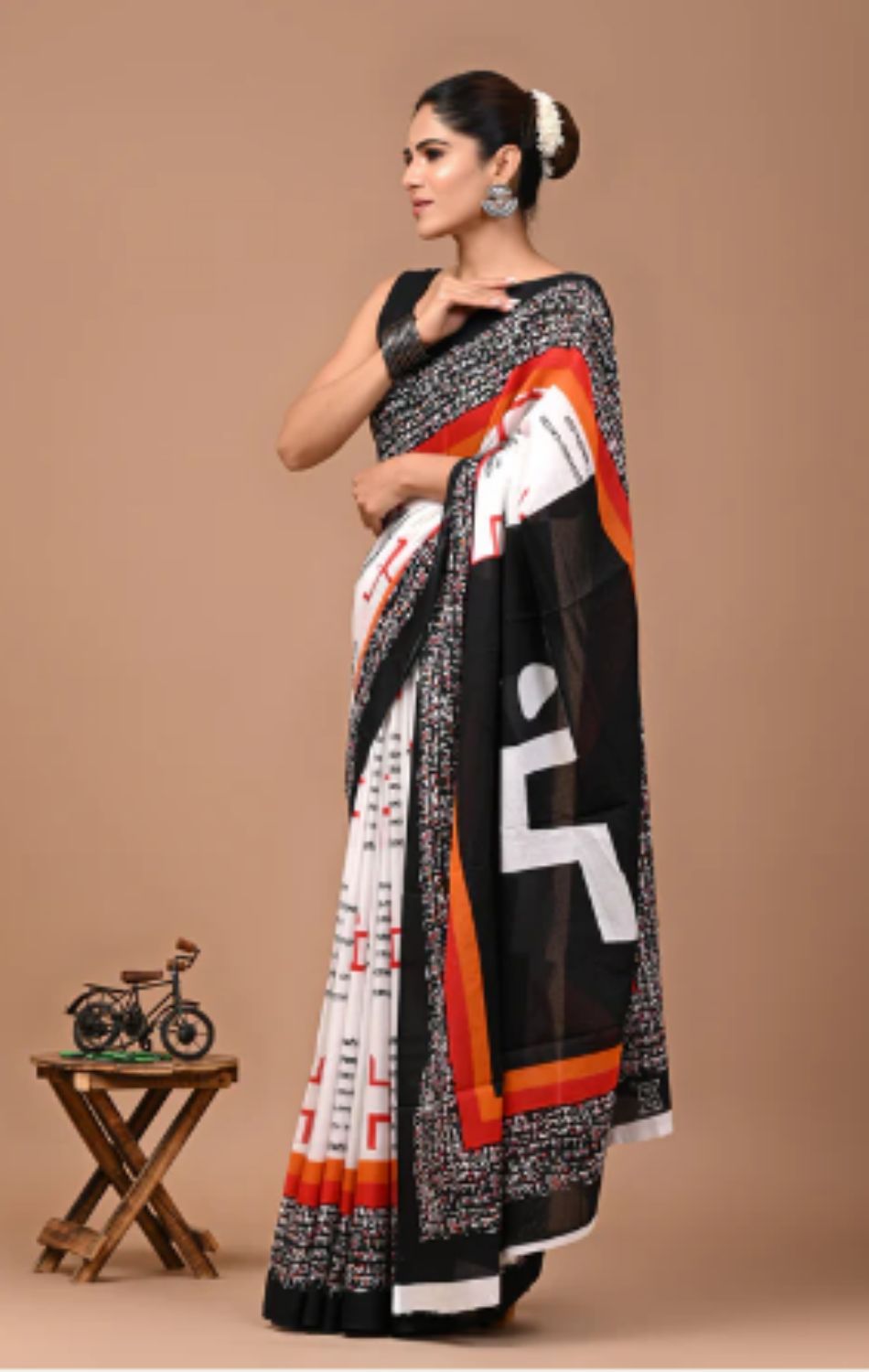 White ikkat cotton saree