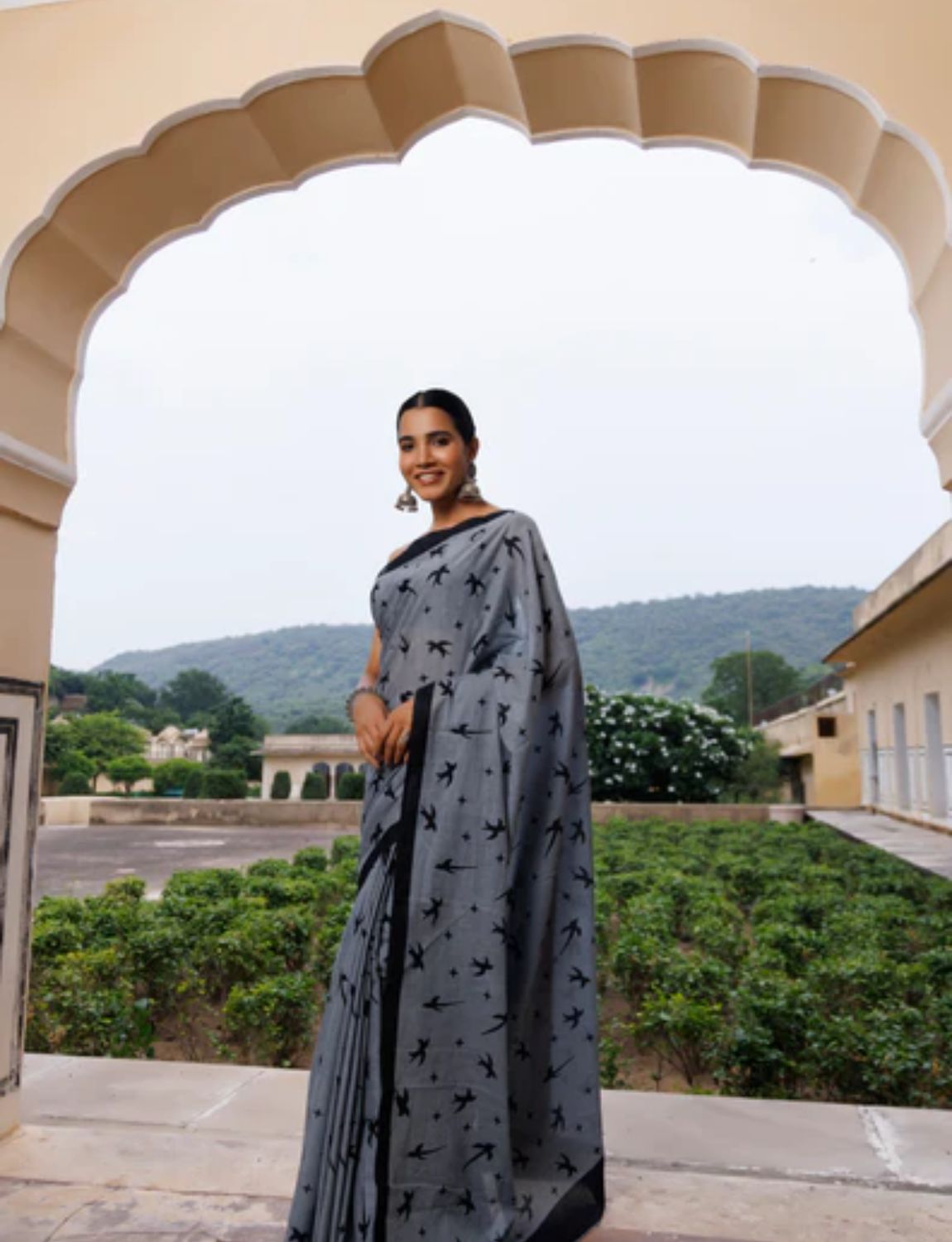 Buy grey malmal cotton saree