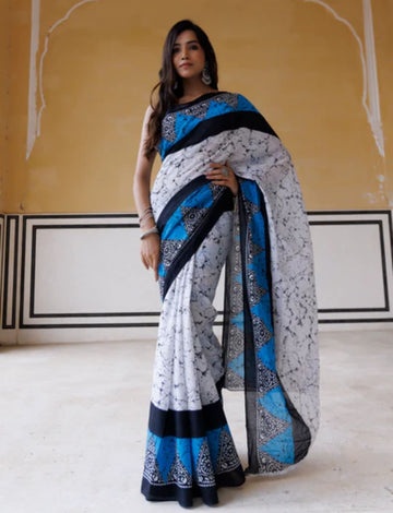 Triangle border saree