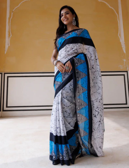 Triangle border saree