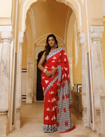 white triangle saree